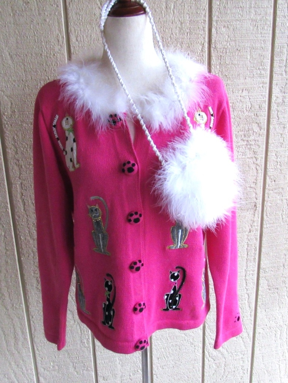 Jack B. Quick Womens Pink Kitty Cat Fuzzy Sweater with Maribou Purse PM Flaw